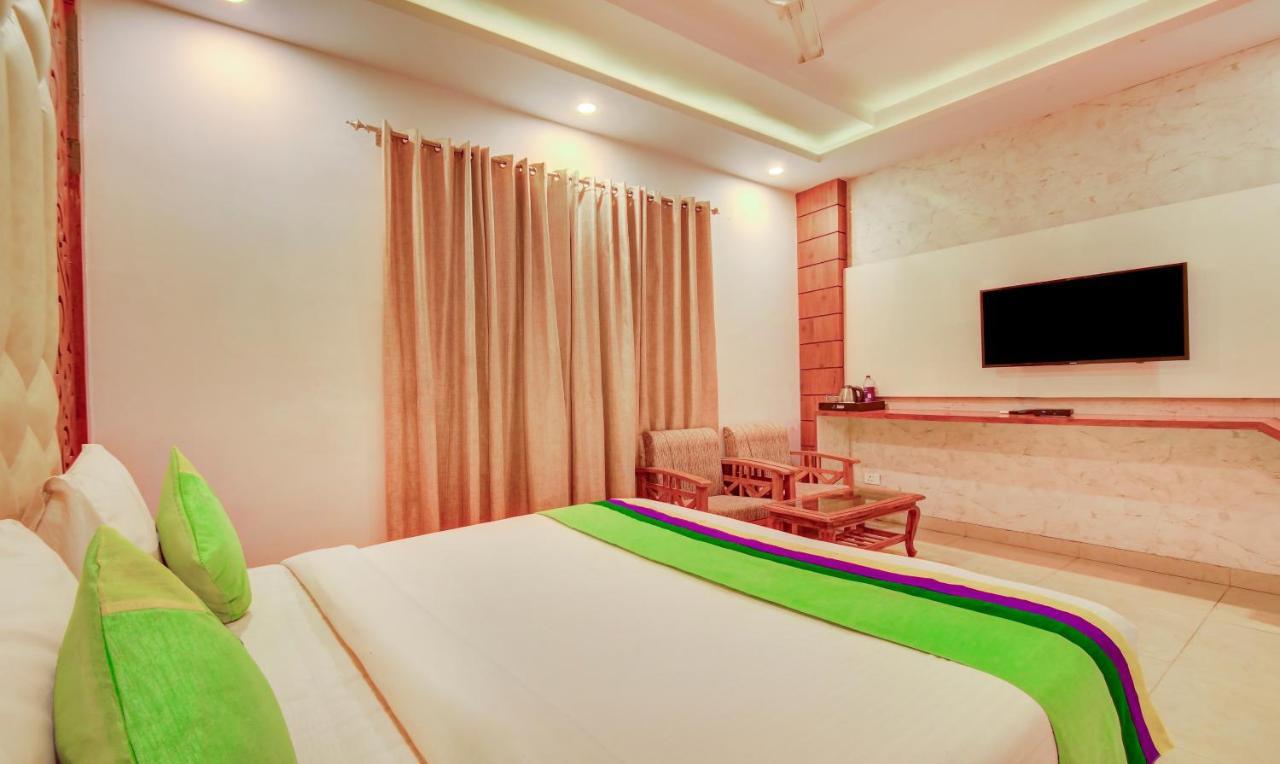 Treebo G K Residency Near Dehradun Railway Station Hotel Kültér fotó